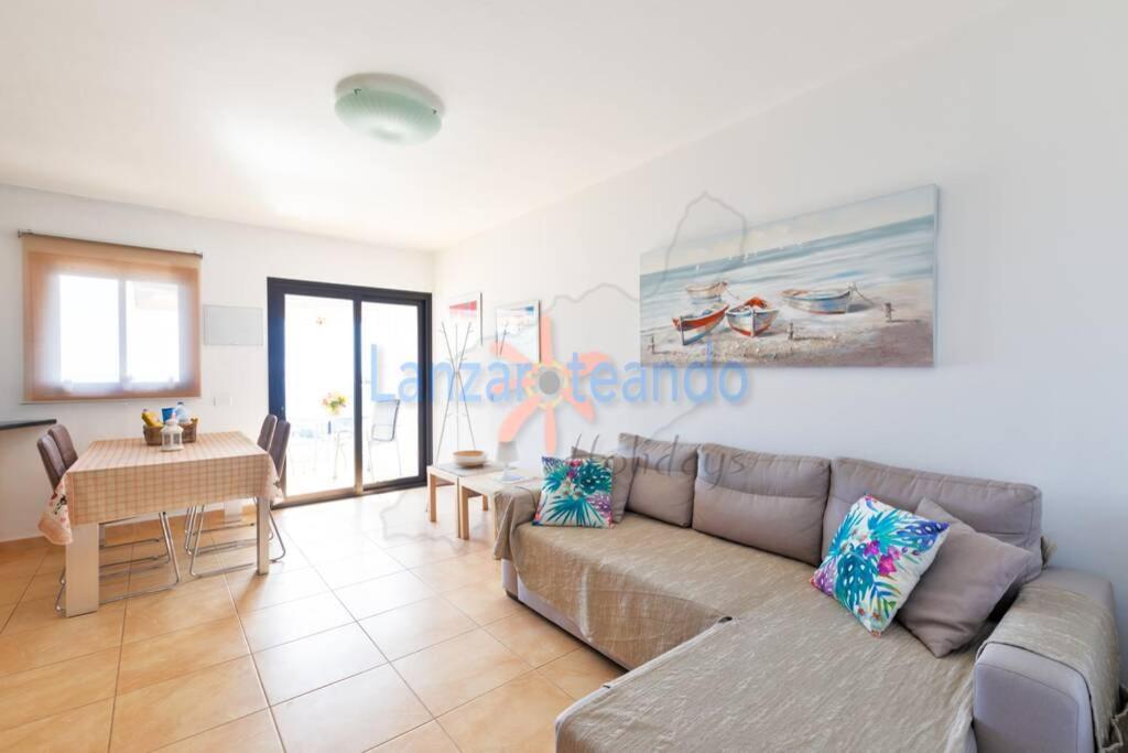 Vivienda Vacacional Dolphin Tías Екстериор снимка