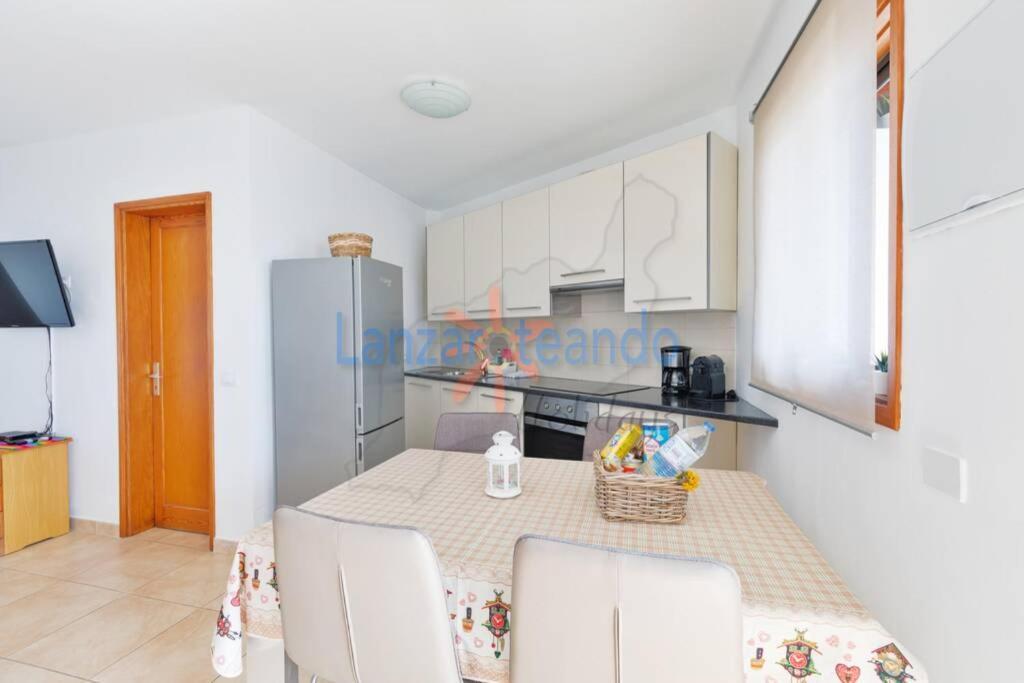 Vivienda Vacacional Dolphin Tías Екстериор снимка